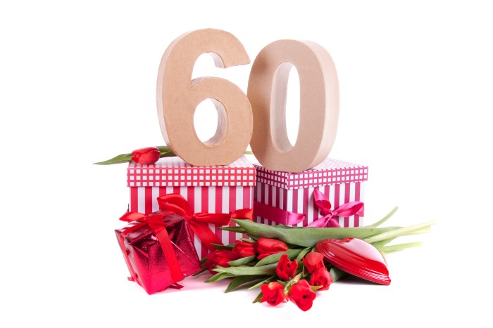60歳のお祝い「還暦」。よく知られているお祝いですが、還暦とはどういう意味で、どうして60歳でお祝いをすることになったのでしょう。