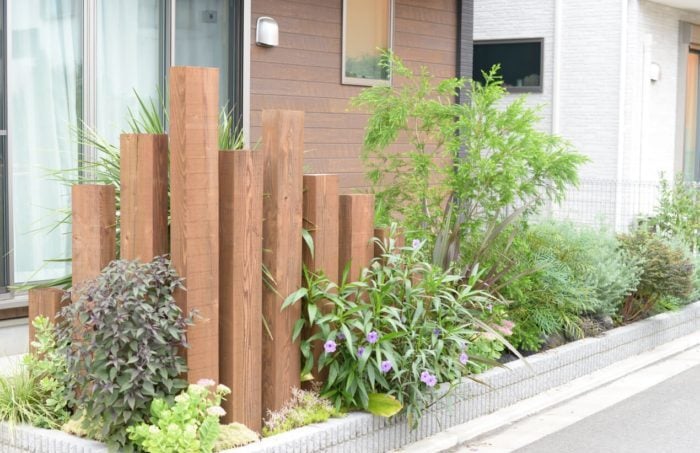 家を建てたときにはオープン外構を希望したけれど、実際に住み始めると思ったより外からの視線が気になるなんてことありますよね。