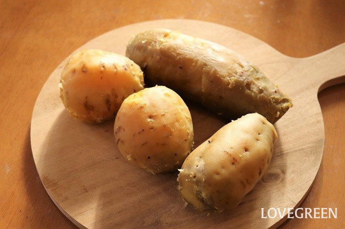 干し芋　作り方　レシピ　蒸す　ふかす　皮をむく　キッチンペーパー