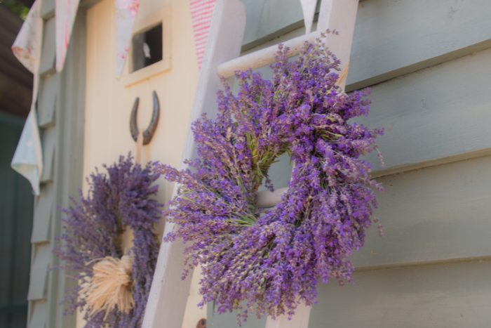 ラベンダーのリース　canva