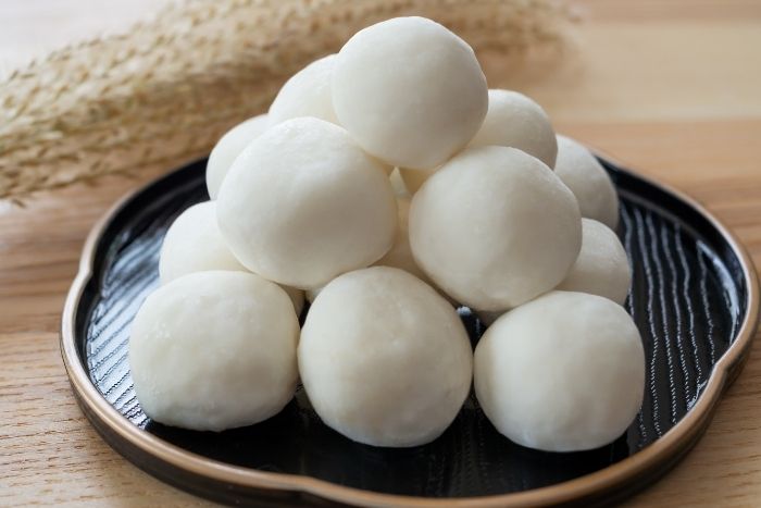 canva中秋の名月　お月見団子