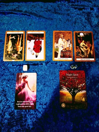 アヤパン花占い　リンドウ