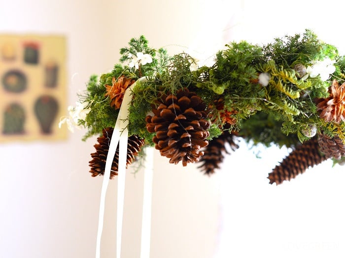 松ぼっくりのリース