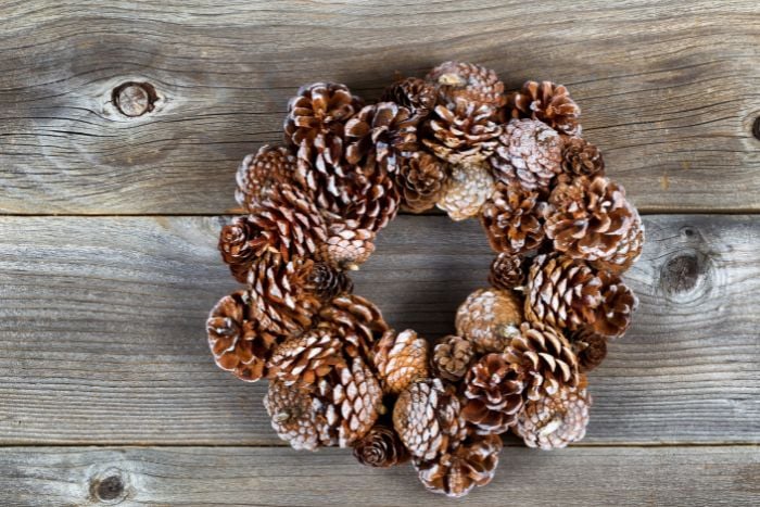 松ぼっくりのリース