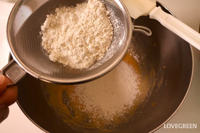 ムーミン谷の料理　収穫りんごのアップルケーキ