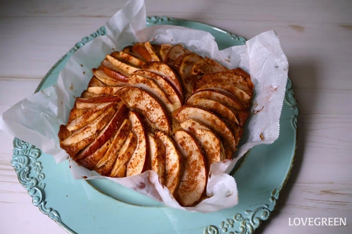 ムーミン谷の料理　収穫りんごのアップルケーキ